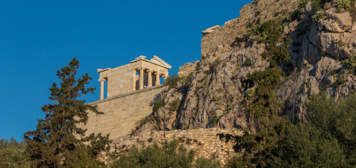 Temple-of-Athena-Nike-on-the-Acropolis-in-Athens.