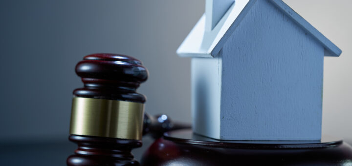 brown_wooden_house_miniature