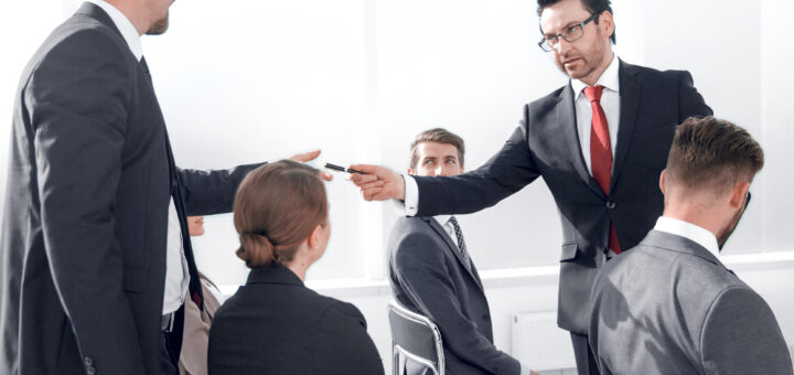 success-communication-at-meeting-or-negotiation-scaled